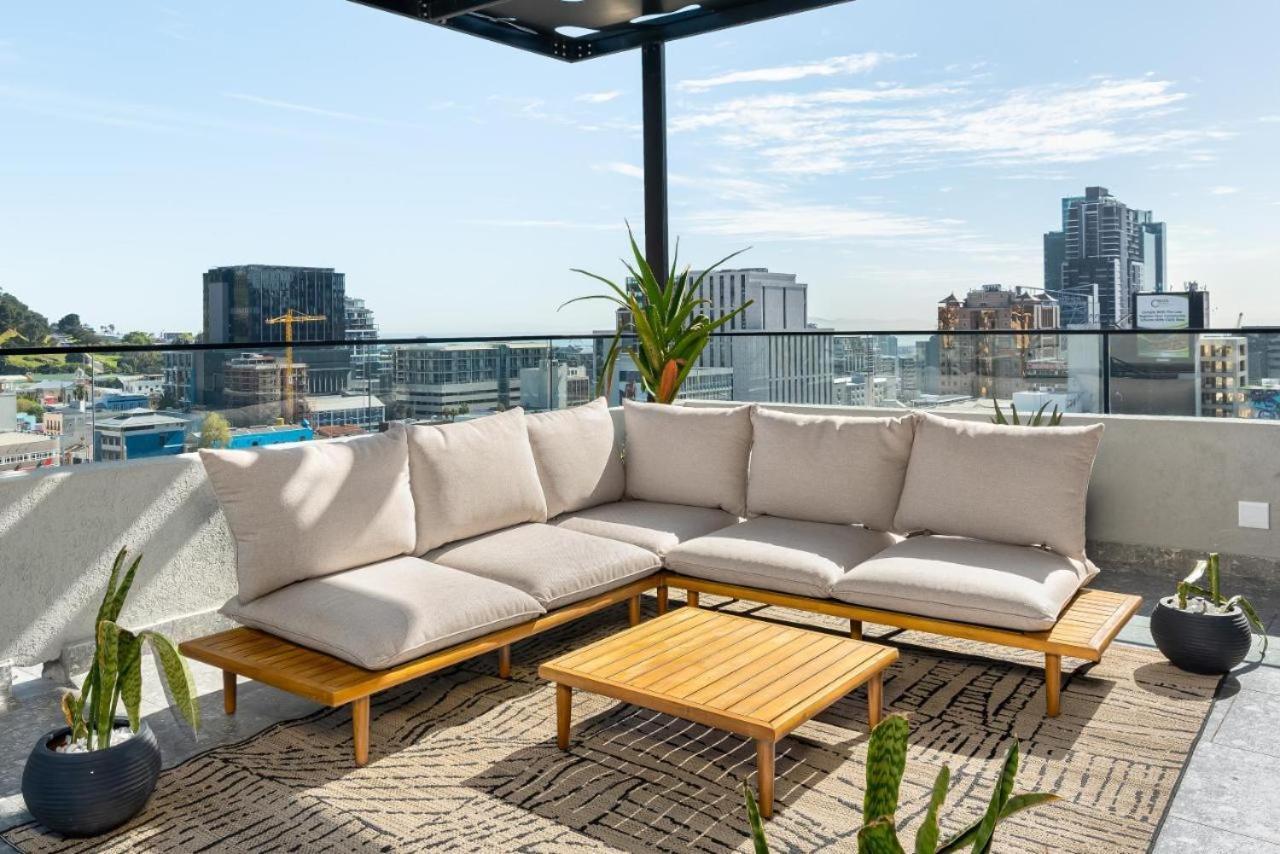 Modern Cbd Apartment Cape Town